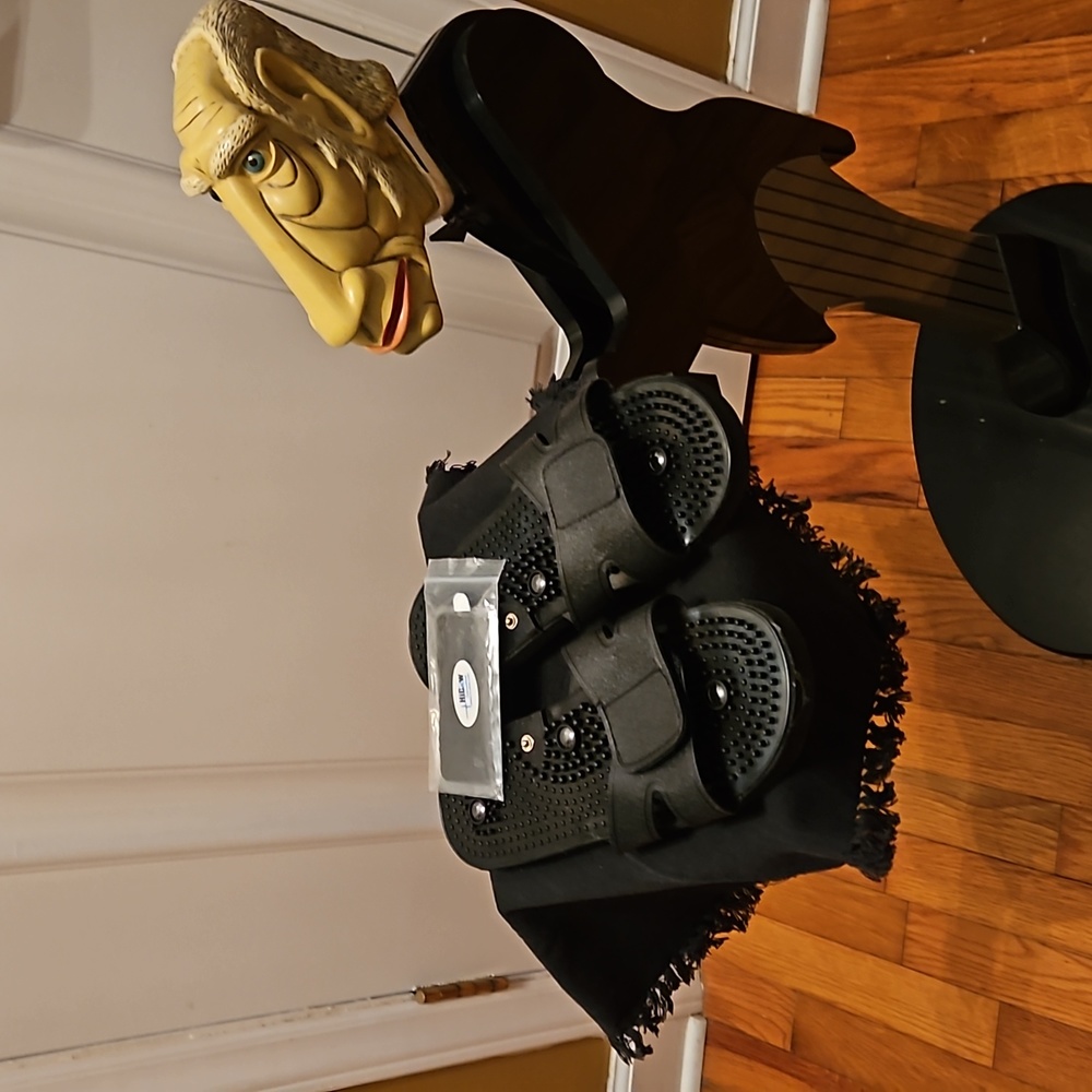 Massage sandals